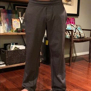 Lululemon Kung Fu Grey pant L